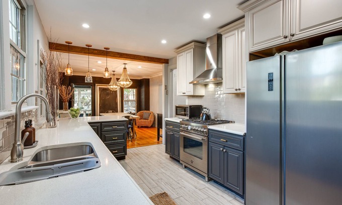 Weequahic Casa | Spacious New Jersey Home: Pool & Fire Pit!