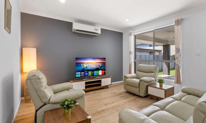 Heathwood Casa | Spacious Newly Furnished 4BD Family Retreat