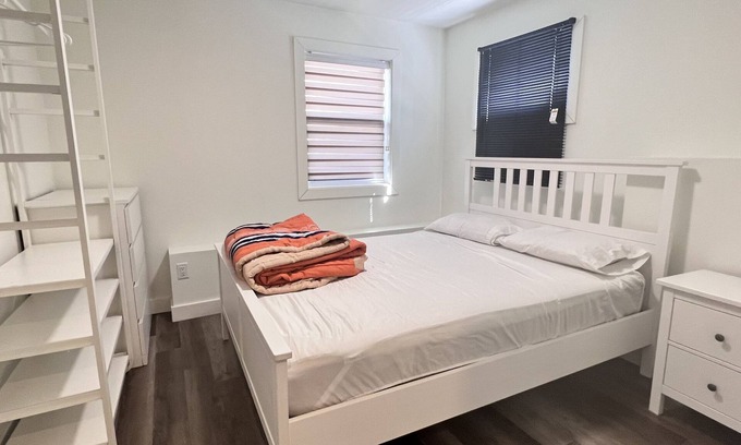 Halifax Casa | Spacious one bedroom basement apartment with 2 queen size beds &private entrance