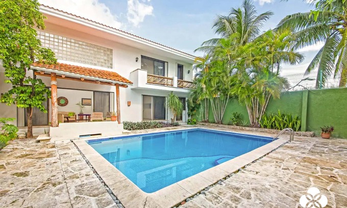 Colonia Adolfo Lopez Mateos Casa | Spacious outdoor w/pool, ample rooms and privacy