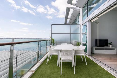 Auckland Central Business District Apartamento | Spacious Penthouse With Spectacular Harbour Views!