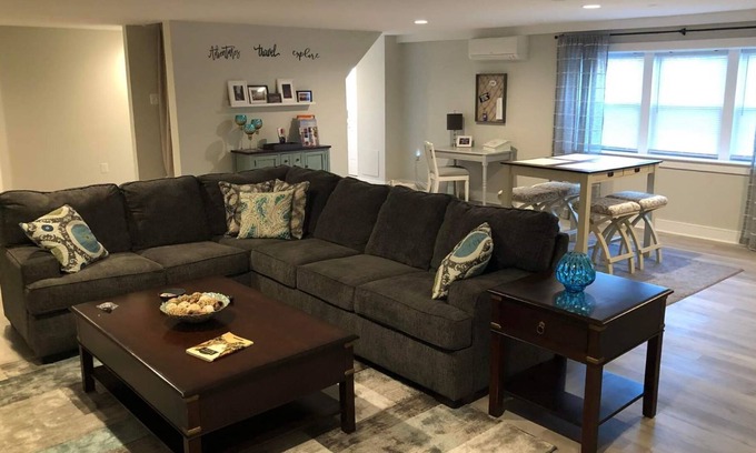 Roanoke Apartamento | Spacious, Pet Friendly Retreat - Located Between Roanoke and Salem