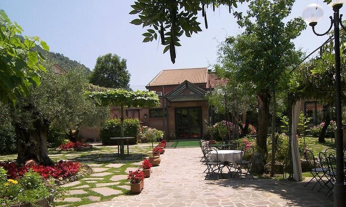 Belmonte Castello Cama Y Desayuno | Habitación cuádruple rodeada de vegetación - cerca de Montecassino