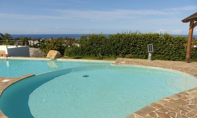 La Saline Les Bains Apartamento | Espaciosa piscina hermosa T3, laguna con aire acondicionado, relajante y tranquila vista