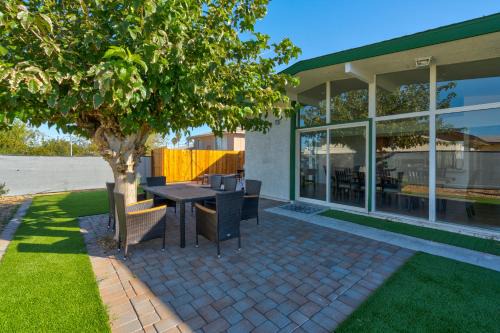 North Las Vegas Casa | Spacious Remodeled Retreat Haven