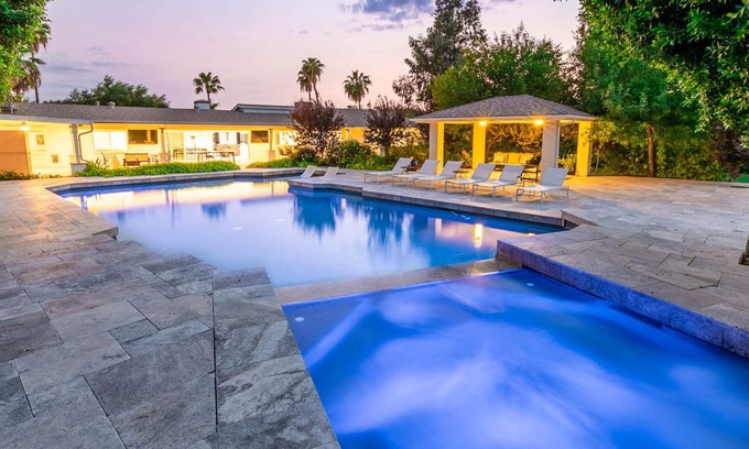 Corvalian Estates Casa | Phoenician Villa - Lush Backyard, Spacious Pool/Spa, Soccer, & a Firepit!