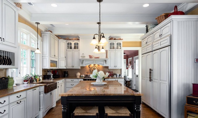 Poughkeepsie Casa | Spacious restored Victorian w/ wraparound porch