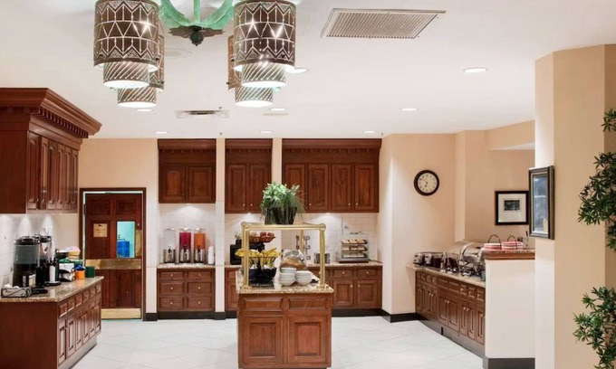 Main - Military Plaza Condominio | Spacious River Walk Suite, Pet-Friendly