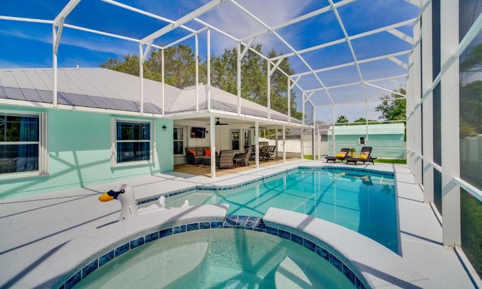 Sebastian Highlands Casa | Spacious Sebastian Retreat Lanai and Private Pool!