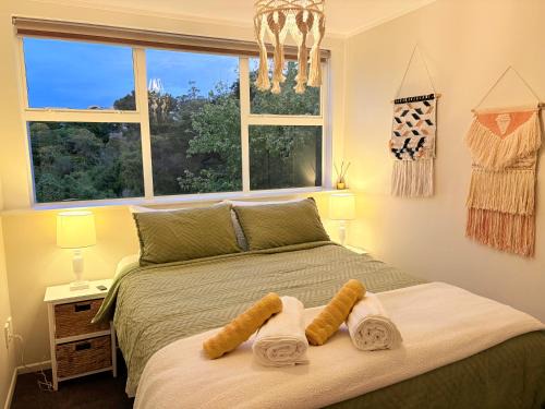 Kohimarama Casa | Spacious & Secluded Bush-View Suite in Kohimarama