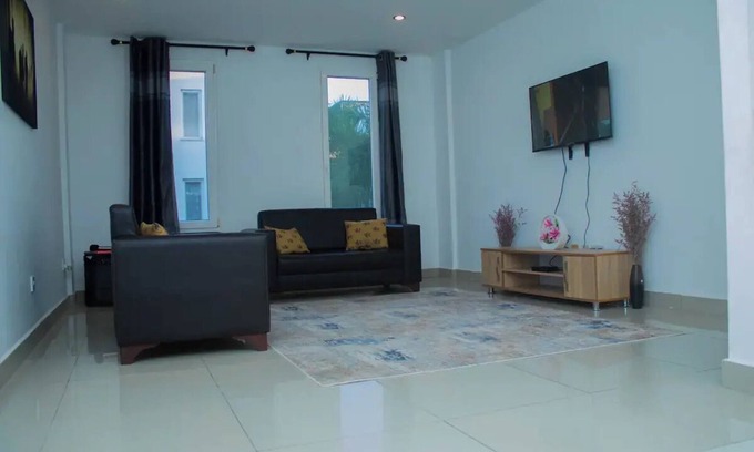 East Legon Apartamento | Spacious & Serene 3-Bedroom Condo at Kai Villa, East Legon