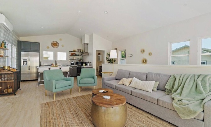 San Luis Obispo Casa | Spacious SLO Retreat | Walk to DT/Parks