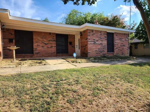 Fort Worth Casa | Spacious Stay for 12 - Central Fort Worth