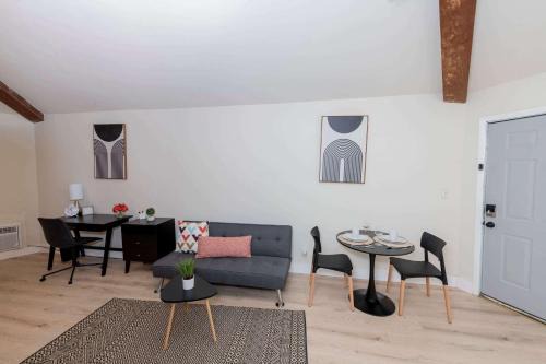 Huntsville Apartamento | Spacious Studio Apt near Botanical Gardens