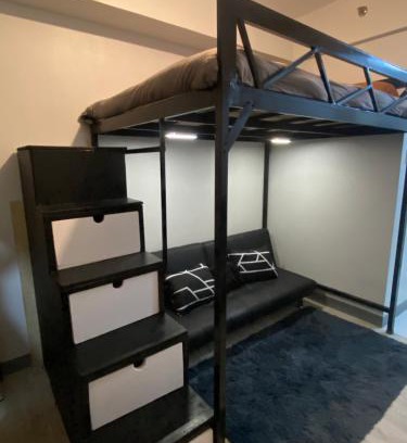 Novaliches Apartamento | Spacious studio at fairview quezon with VERY FAST WIFI infront of SM