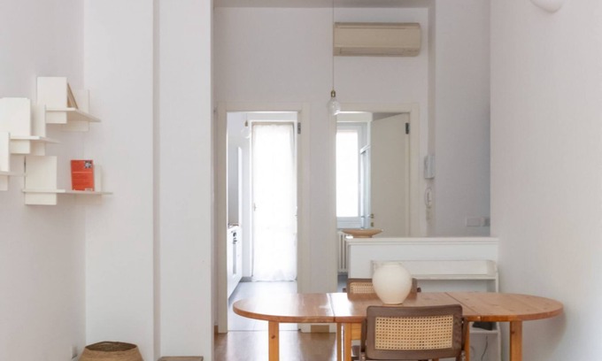 Fiera Apartamento | Spacious Studio in Residential Area – MirablePM