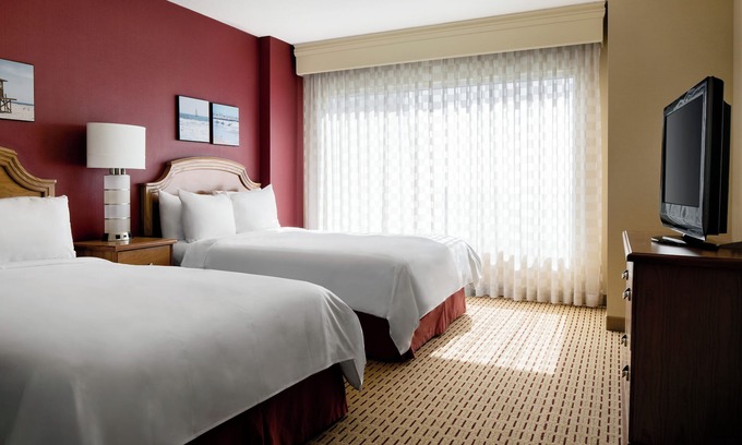 Anaheim Resort Casa | Spacious Suite Near Disneyland and Anaheim GardenWalk - Onsite Swimming Pool