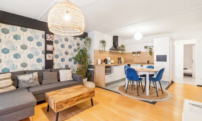 Matabiau Apartamento | Spacious T2 apartment in hyper-centre next to Saint Sernin basilica