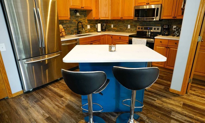 Fargo Casa | Spacious Twin Home near West Acres and Sanford Medical Center