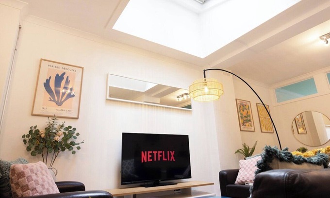 London City Centre Apartamento | Spacious two-bed apartment 100m from Trafalgar sqr