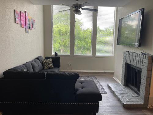 Fort Worth Apartamento | Spacious Unique 2br/2ba in Fort worth