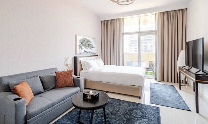 Jumeirah Village Apartamento | Spacious Unit With City View in JVC
