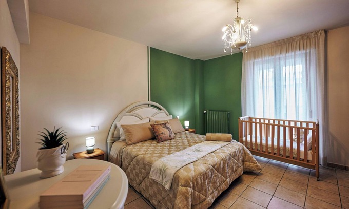 San Giovanni Rotondo Apartamento | Spacious Vintage Style Apartment, family and pet friendly