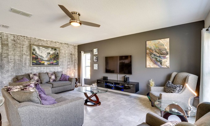 Marbella Casa | Spacious Vacation Rental: 15 Mi to Disney World!