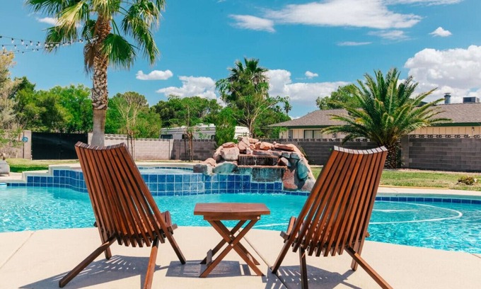 Spring Valley Villa | Spacious Vegas Villa Luxury w/ pool, games, courts - 15 min to LV Strip