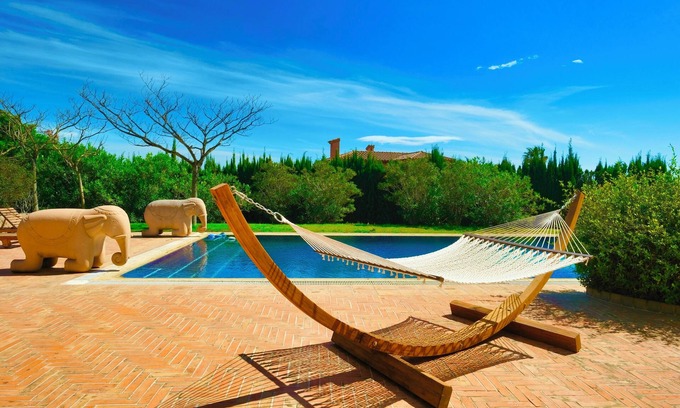 Bonmont Terres Noves Villa | Amplia villa en urbanización cerca del mar