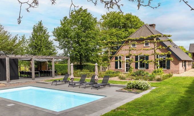 Municipality of Ede Casa | Spacious villa for 18 persons with private swimming pool