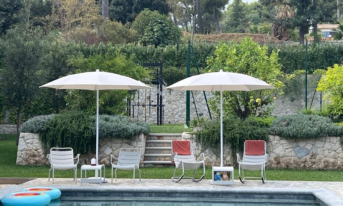 Mougins Villa | Spacious villa nestled near forest - private tennis court & exclusive amenities