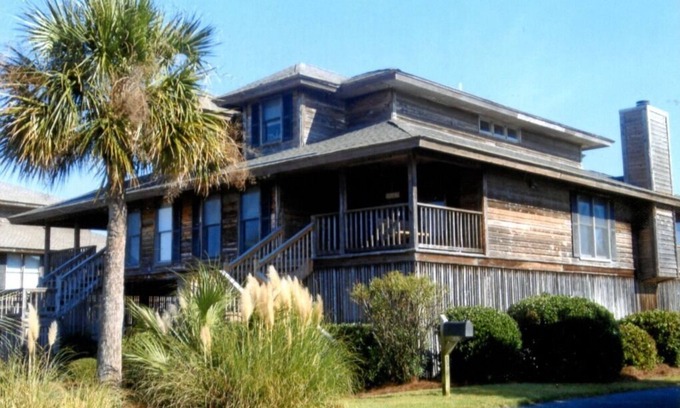 Oceanmarsh Subdivision Casa | Frente al mar 4BR Duplex. Vistas al océano y Marsh. Tarifas espectaculares