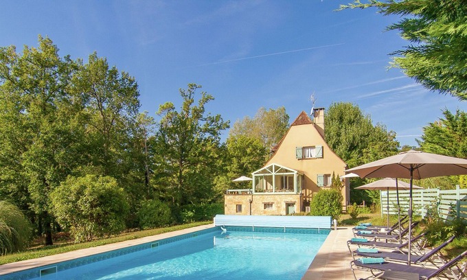Masclat Villa | Hermosa villa en Masclat Francia con piscina privada