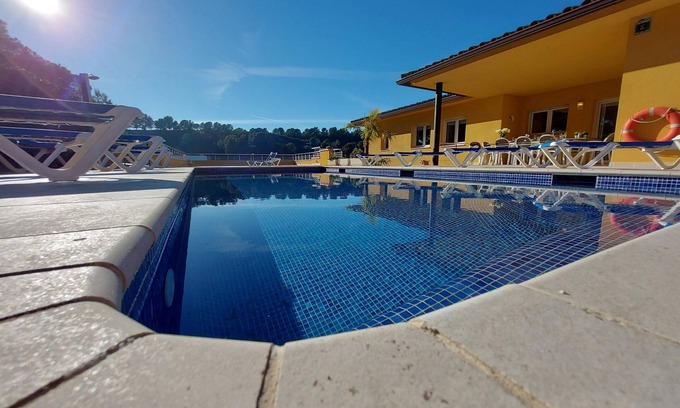 L'Escala Villa | Amplia villa con piscina privada, a un paso de las playas de San Martí.