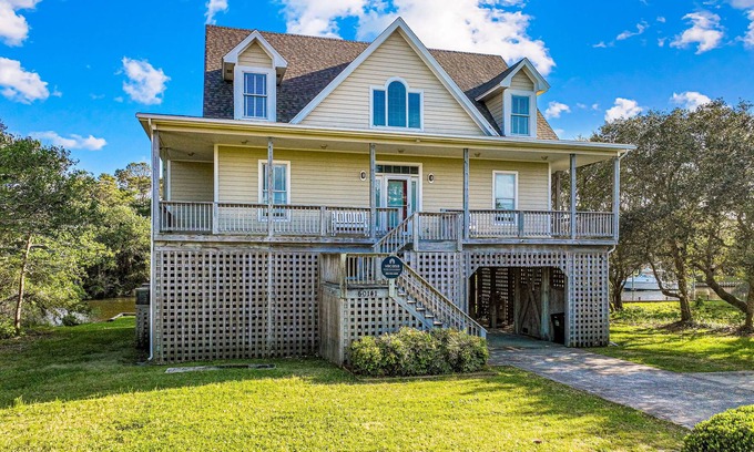 Brigands' Bay Casa | Spacious waterfront home with dock, outdoor shower, W/D, & fish-cleaning station