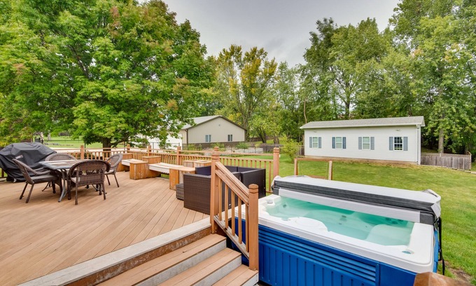 Waukee Casa | Spacious Waukee Family Home w/ Huge Game Room!