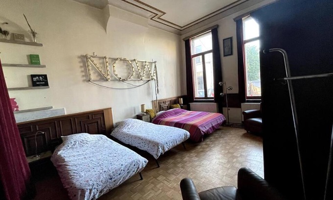 Heilig Kerst Casa | Spacy Room in Old Townhouse Relaxed Vibe with LATE Check-out!