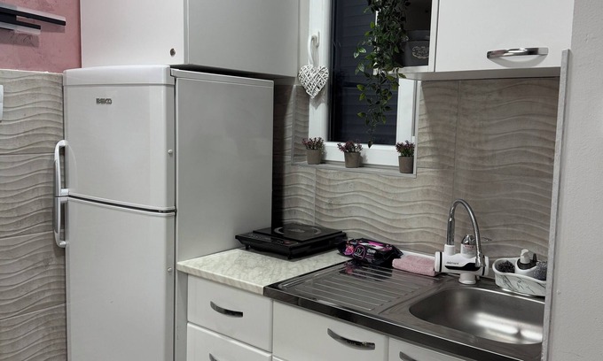 Nis Apartamento | SpaNISH 3 apartment