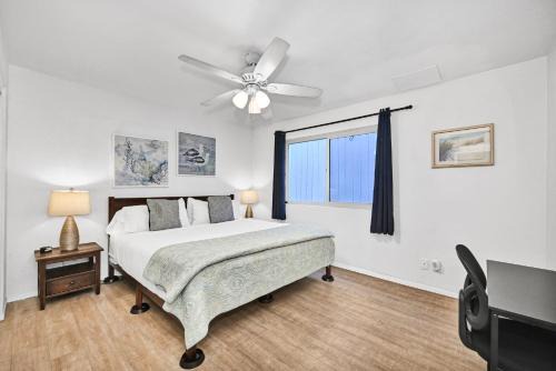 West Newport Casa | Spanish Castle in Newport Steps to the Sand and Grocery Store