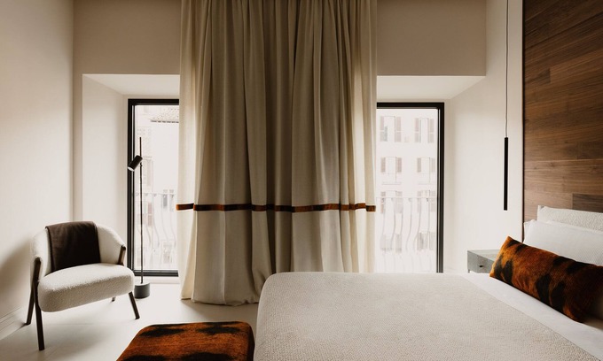 Rione IV Campo Marzio Apartamento | Spanish Steps - Luxury Apartment in Piazza Di Spagna