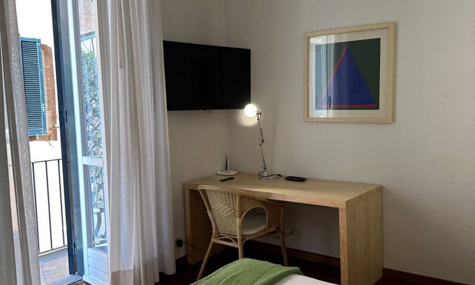Rione IV Campo Marzio Casa | Spanish Steps Luxury Double Room