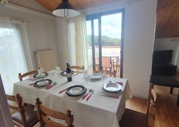 Igea Marina Apartamento | Spaziosa mansarda di 90mq, 100m dal mare