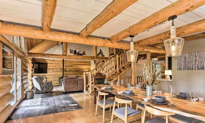 Spearfish Cabina | Spearfish Cabin w/ Furnished Deck & Gas Grill