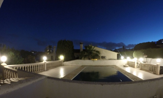 Benimeit Casa | Precio especial a largo plazo / de 15. 10 a 15. 12. 209, 850 Euros / semana + cargo