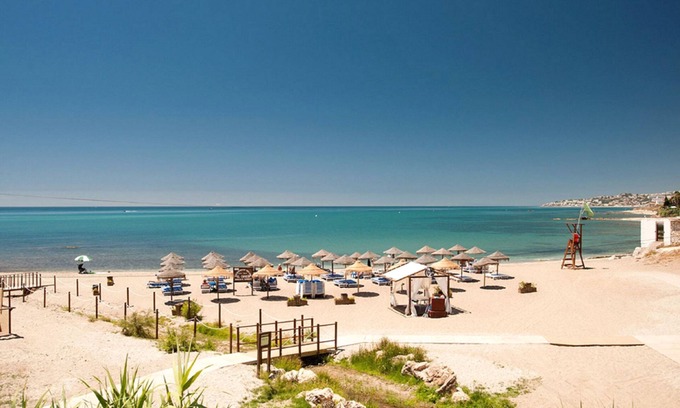 El Faro Apartamento | ¡Apartamento especial en villa, piscina privada, increíble terraza cerca de la playa y restaurantes!