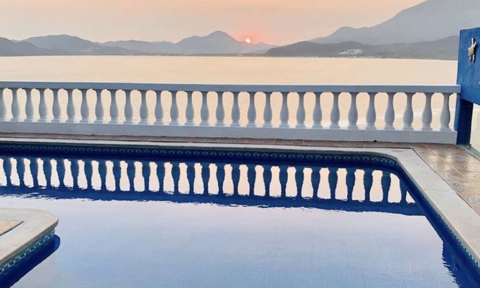 Peninsulas de Santiago Casa | Spectacular views!!! With a stunning sunsets.