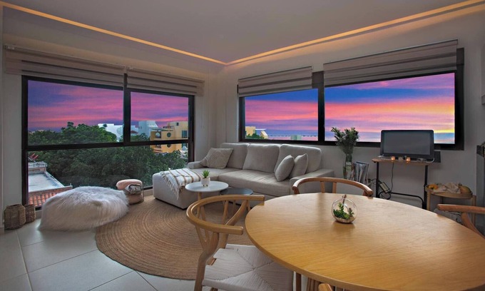 Colonia Centro Condominio | Spectacular 2BR Oceanview Condo w/ Rooftop Pool!