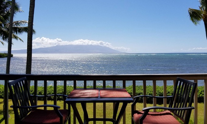 Ualapue Condominio | Espectacular vista al mar en Wavecrest! Mustang Convertible disponible para alquilar