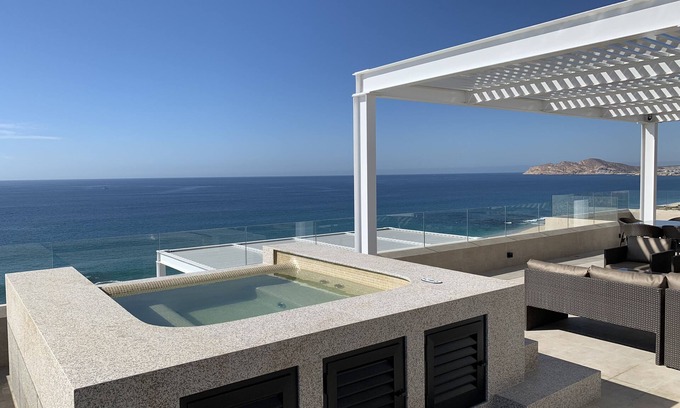 San Jose del Cabo Condominio | Spectacular 3 bedroom PH condo with massive terrace and panoramic ocean views .